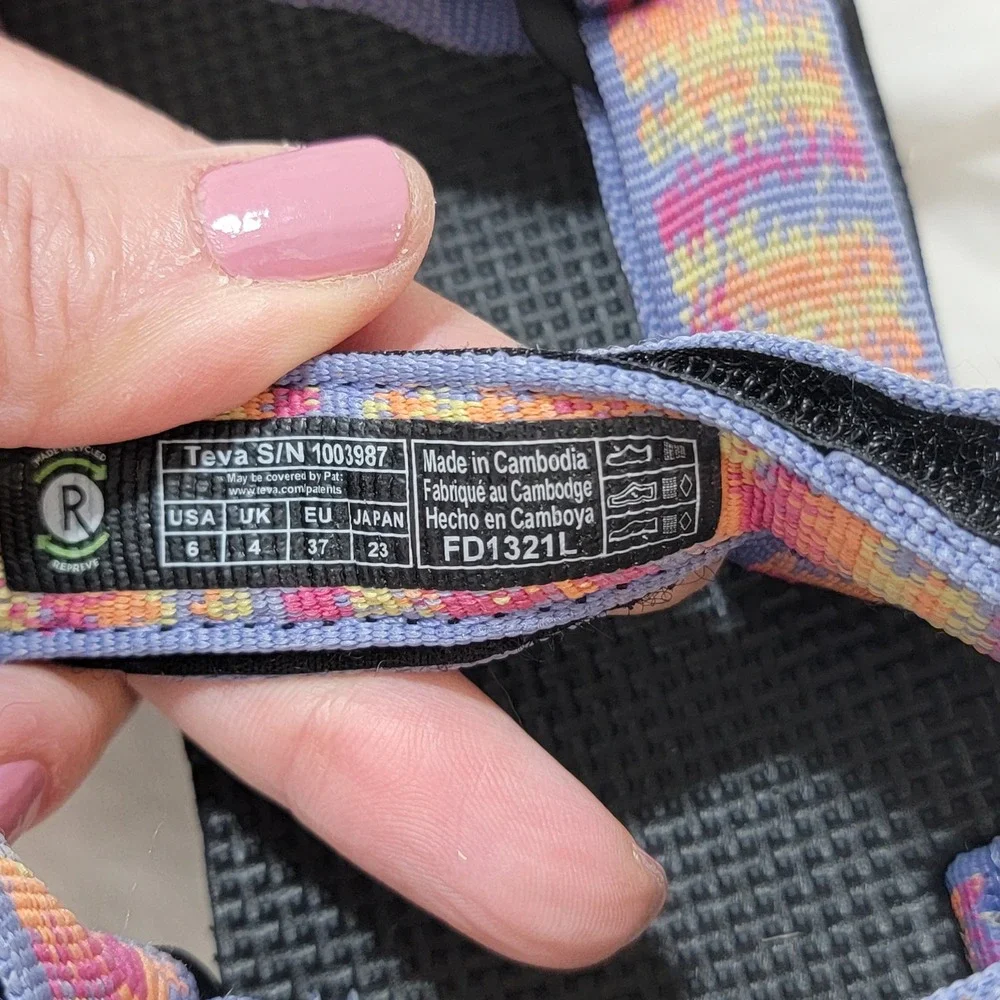 Teva Original Universal Sandals Womens 6 Iridescence Tangerine Multi 1003987